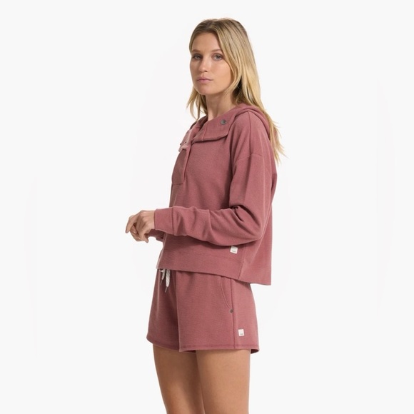 NWT ✨ Vuori Women’s Bayview Thermal Hoodie Rosewood VA263 Size Small Retail $128 - Picture 3 of 12